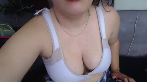 natash4naughty online show from April 2026 11:57:02 PM