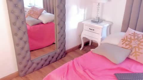 natasha 7  online show from April 2026 09:39:33 PM