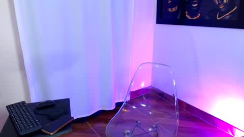 Snapshot of natasha_cam222 chatting on October 2025 11:14:02 AM Natasha online show from October 2025 11:14:02 AM