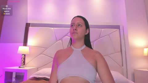 natasha kiim online show from January 2026 03:31:01 AM