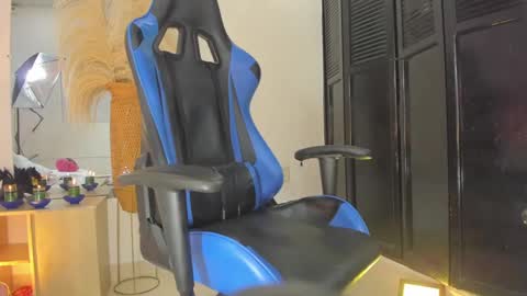 Natty online show from December 2024 09:12:02 AM