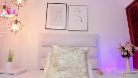 natasha_stone6 online show from September 2025 01:02:01 PM