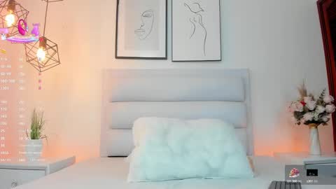 natasha_stone6 online show from September 2025 01:05:02 PM