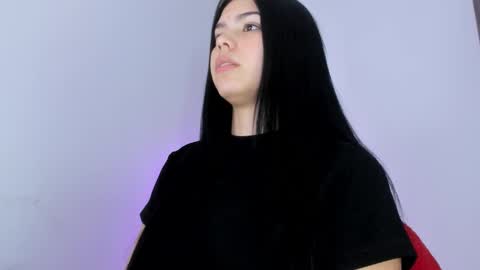 Natalia online show from September 2025 03:52:01 AM