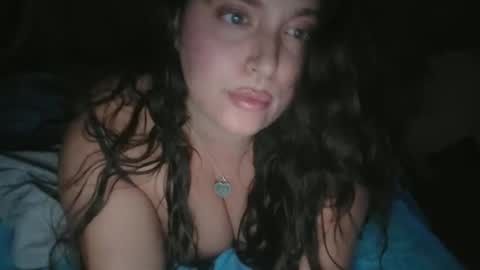 Snapshot of natashaa444 chatting on October 2025 04:43:02 AM Natasha online show from October 2025 04:43:02 AM