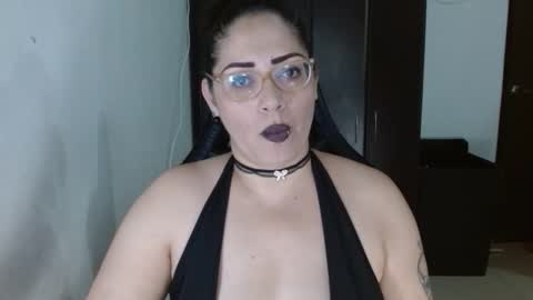 Natasha Smithe  online show from January 2026 11:54:02 PM