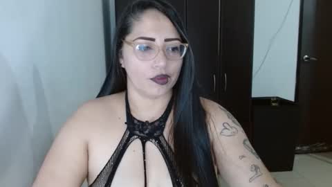 Natasha Smithe  online show from April 2026 07:40:01 PM