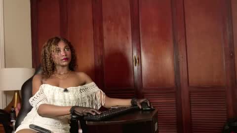 nathalia online show from April 2026 04:06:02 AM