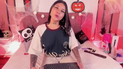 Snapshot of nathalia_stone chatting on October 2025 06:17:02 PM nathalia_stone online show from October 2025 06:17:02 PM