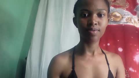 nathalie004 online show from October 2025 04:46:02 AM