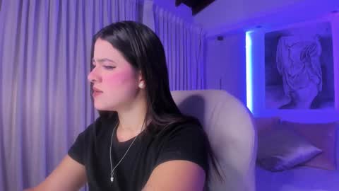 Snapshot of nathalie_rivers chatting on October 2025 11:10:01 AM NATHALIE online show from October 2025 11:10:01 AM