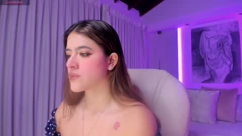 Snapshot of nathalie_rivers chatting on December 2025 11:06:02 AM NATHALIE online show from December 2025 11:06:02 AM