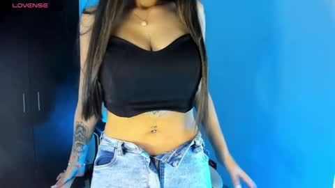 Snapshot of nathalie_rose chatting on December 2024 01:26:02 AM Nathalie online show from December 2024 01:26:02 AM