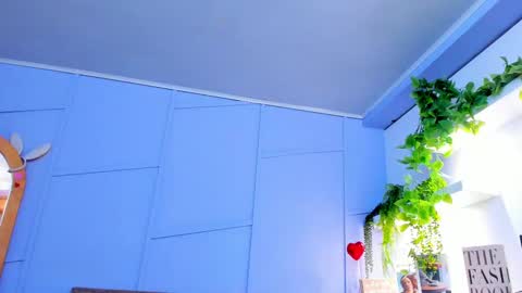 nathalie rossel online show from October 2025 07:07:02 PM