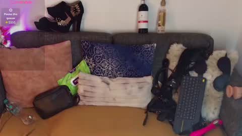 Snapshot of nathaly_stepmom chatting on July 2026 12:40:01 PM Natha online show from July 2026 12:40:01 PM