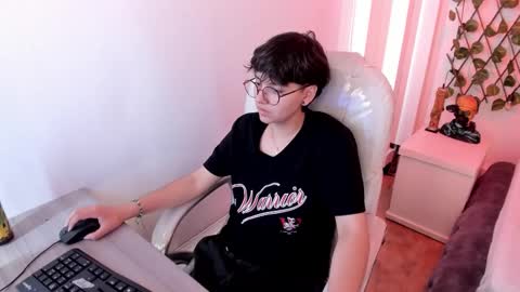 nathalyy_ds online show from December 2025 07:53:02 PM