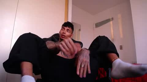 Snapshot of nathan_aress6666 chatting on June 2026 09:18:01 PM nathan_aress6666 online show from June 2026 09:18:01 PM