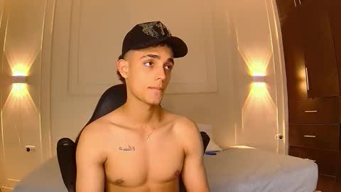 nathan_shimmer online show from December 2025 01:50:02 PM