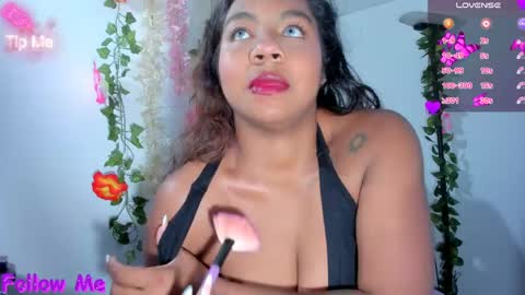 Naty online show from May 2026 10:52:02 PM