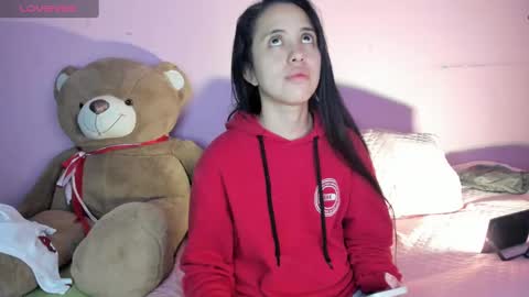 Snapshot of nathy_8 chatting on March 2025 04:58:02 AM Nathalia online show from March 2025 04:58:02 AM