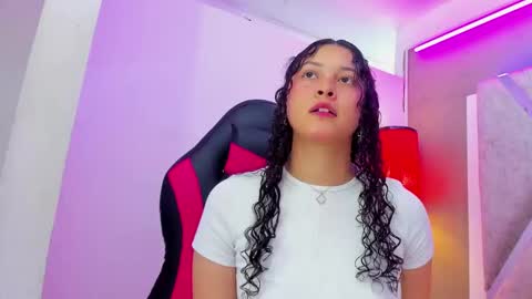 nati_fresh online show from November 2025 07:36:02 PM