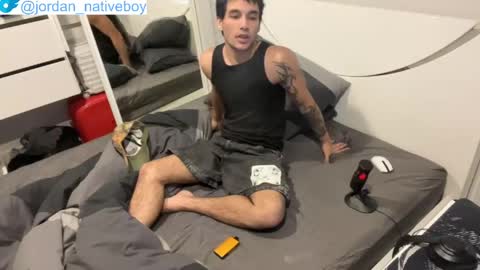 native_boy2 online show from May 2026 12:11:02 PM