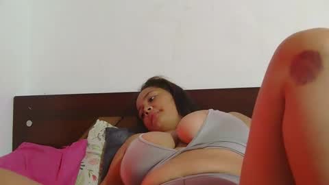 natalia online show from May 2026 12:10:01 PM