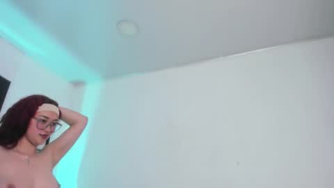 natty_redvelvet online show from November 2025 03:49:02 AM