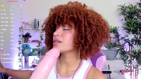 Snapshot of natty_romanof_1 chatting on December 2024 03:59:02 PM natty online show from December 2024 03:59:02 PM