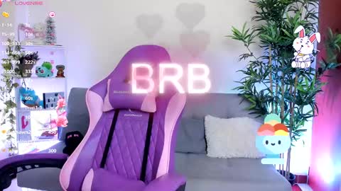 Snapshot of natty_romanof_1 chatting on February 2025 04:04:02 PM natty online show from February 2025 04:04:02 PM