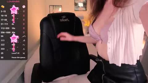 Melisa  FOLLOW ME  online show from February 2026 02:24:02 PM