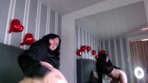 Snapshot of natuxxa chatting on February 2025 05:05:02 AM natuxxa online show from February 2025 05:05:02 AM