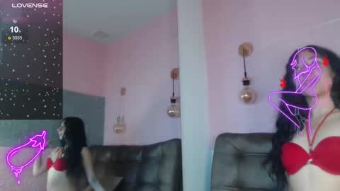 Snapshot of natuxxa chatting on March 2025 04:38:02 AM natuxxa online show from March 2025 04:38:02 AM