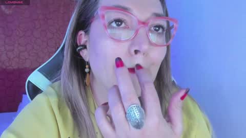 Snapshot of naty__mature_ chatting on January 2025 04:25:02 AM Nataly online show from January 2025 04:25:02 AM