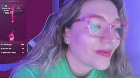 Snapshot of naty__mature_ chatting on January 2025 03:32:02 AM Nataly online show from January 2025 03:32:02 AM