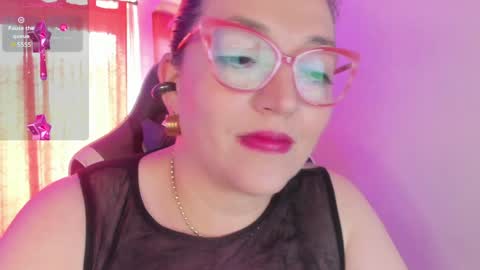 Snapshot of naty__mature_ chatting on January 2025 04:24:01 PM Nataly online show from January 2025 04:24:01 PM