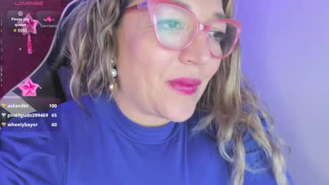 Snapshot of naty__mature_ chatting on February 2025 06:26:02 AM Nataly online show from February 2025 06:26:02 AM