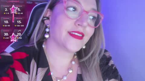 Snapshot of naty__mature_ chatting on February 2025 11:03:02 PM Nataly online show from February 2025 11:03:02 PM