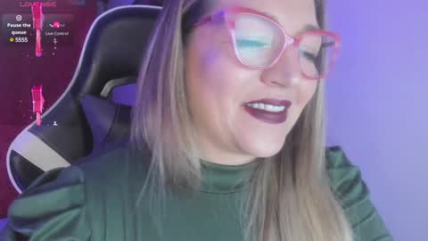 Snapshot of naty__mature_ chatting on February 2025 12:06:01 AM Nataly online show from February 2025 12:06:01 AM