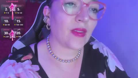 Snapshot of naty__mature_ chatting on February 2025 02:03:02 AM Nataly online show from February 2025 02:03:02 AM