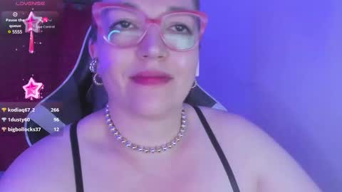 Snapshot of naty__mature_ chatting on February 2025 05:05:02 AM Nataly online show from February 2025 05:05:02 AM