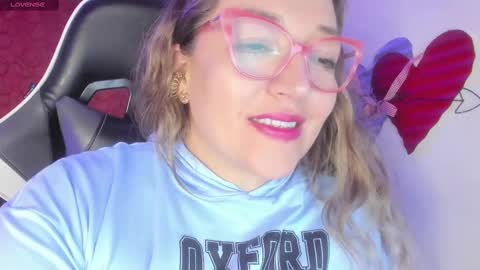 Snapshot of naty__mature_ chatting on February 2025 12:32:02 AM Nataly online show from February 2025 12:32:02 AM