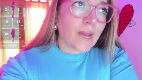 Snapshot of naty__mature_ chatting on February 2025 08:28:02 PM Nataly online show from February 2025 08:28:02 PM