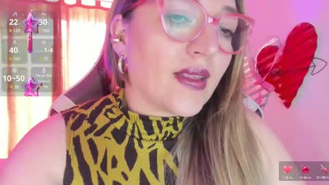 Snapshot of naty__mature_ chatting on March 2025 05:18:02 PM Nataly online show from March 2025 05:18:02 PM