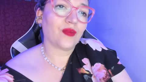 Snapshot of naty__mature_ chatting on September 2025 01:49:02 AM Nataly online show from September 2025 01:49:02 AM