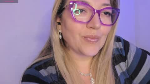 Nataly online show from May 2026 11:34:04 PM