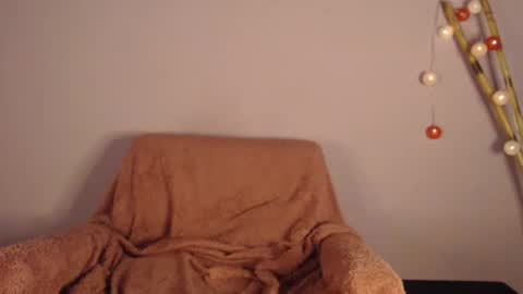 Snapshot of naty_naturalgirl chatting on December 2024 07:34:02 PM Nataly online show from December 2024 07:34:02 PM