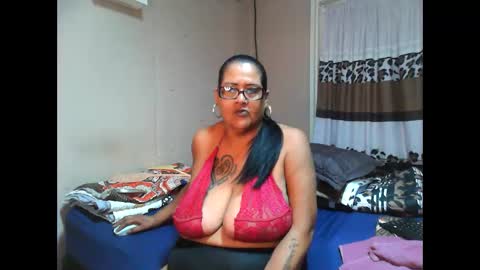 Snapshot of naughtinatz chatting on April 2026 11:15:02 AM Naughtinatz online show from April 2026 11:15:02 AM