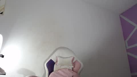 Leina  modelo independiente online show from March 2026 08:24:01 PM