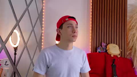 Christopher  Chris online show from September 2025 11:58:01 AM